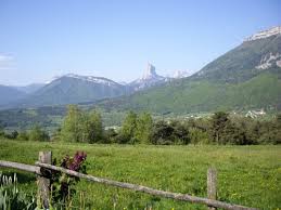 Vue sur le Mont Aiguille